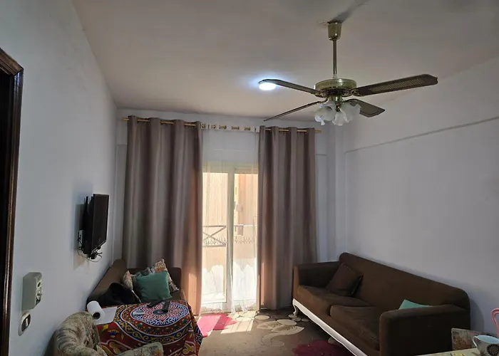 Apartment شالية مكيف غرفتين,ولفنج ,وحمام كامل, وتراس يرى البحر قرية بلوا لاجون 2 ليله اقل حجز عائلات فقط من فضلك Ras Sedr